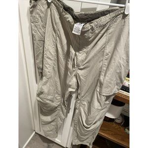 Columbia Men’s Combat Pants XL 32 inch Inseam NWT